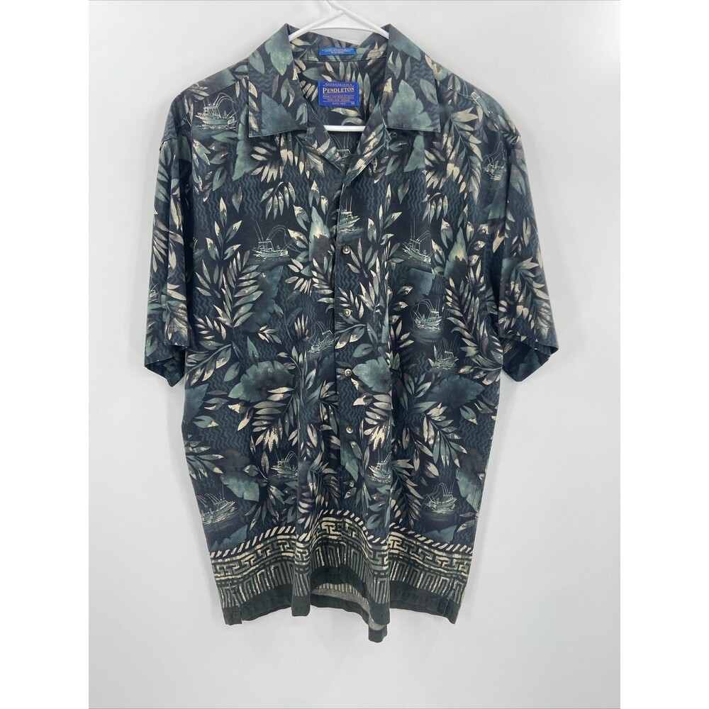 Pendleton Men's  Large  Hawaiian Shirt Cotton Rayon Blend Burton Up Short Sleeve